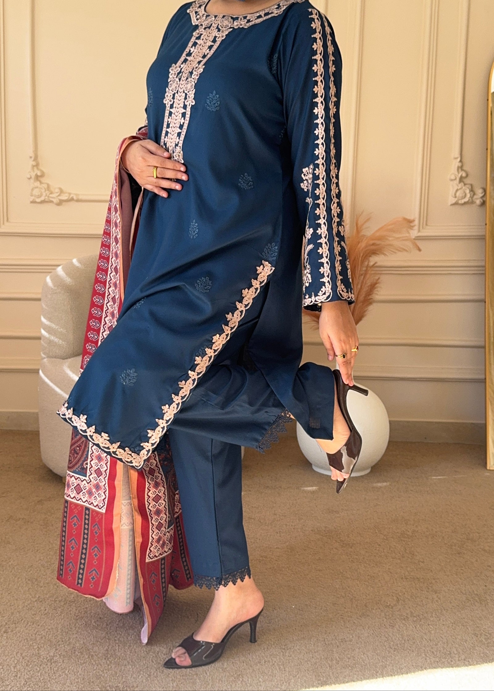 Grace W716-Embroidered CHIKANKARI 3pc Marina Dress With Printed Shawl