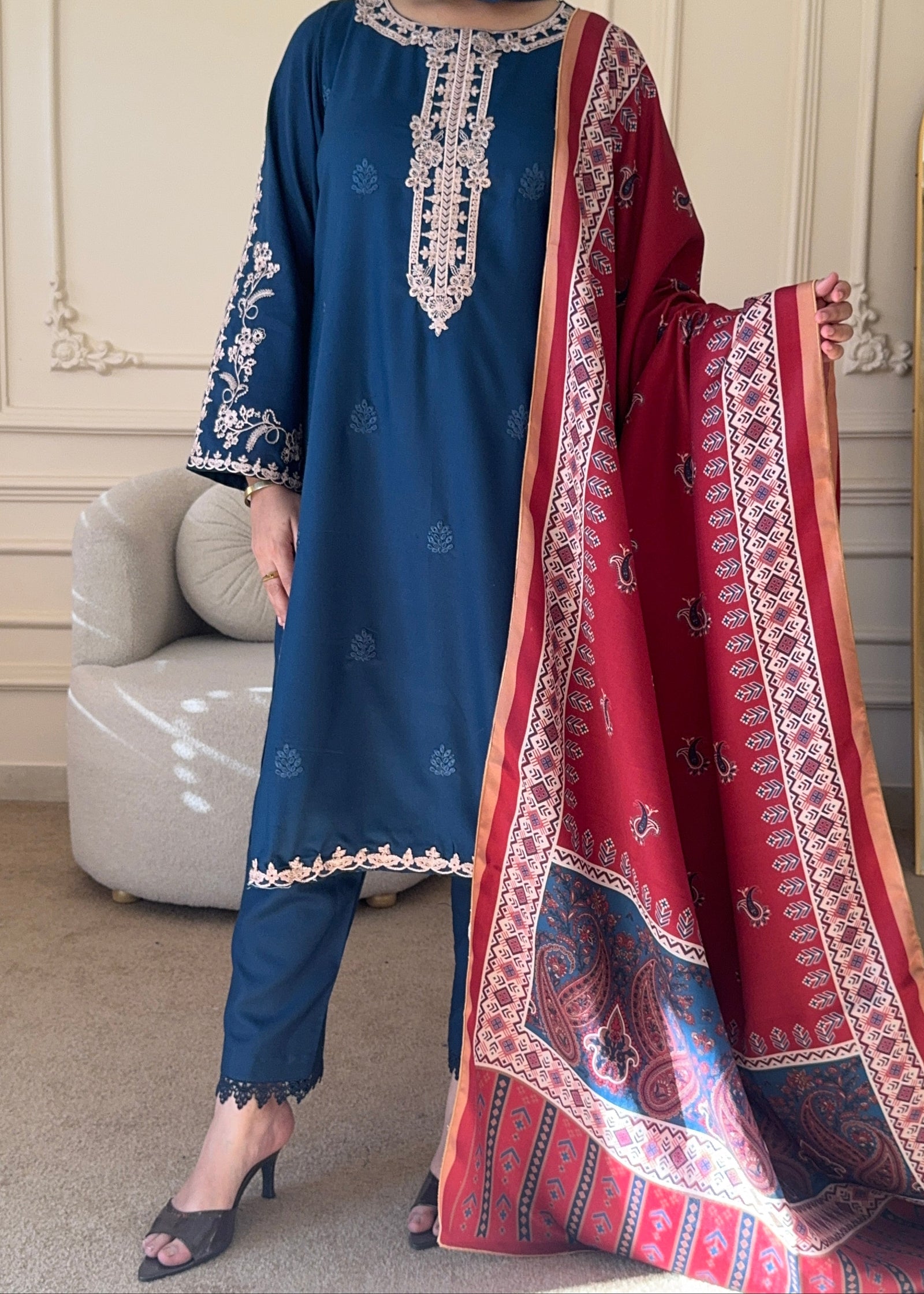 Grace W716-Embroidered CHIKANKARI 3pc Marina Dress With Printed Shawl