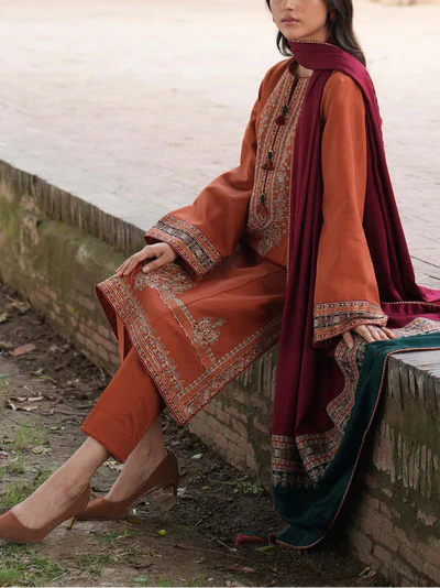 Grace Z66- Stitched Embroidered 3pc Lawn dress with Printed Munar Dupatta.