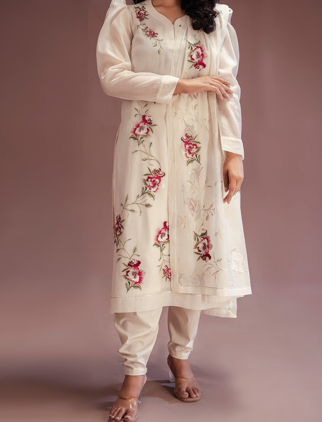 Grace S477-Embroidered 3pc lawn dress with embroidered chiffon dupatta.