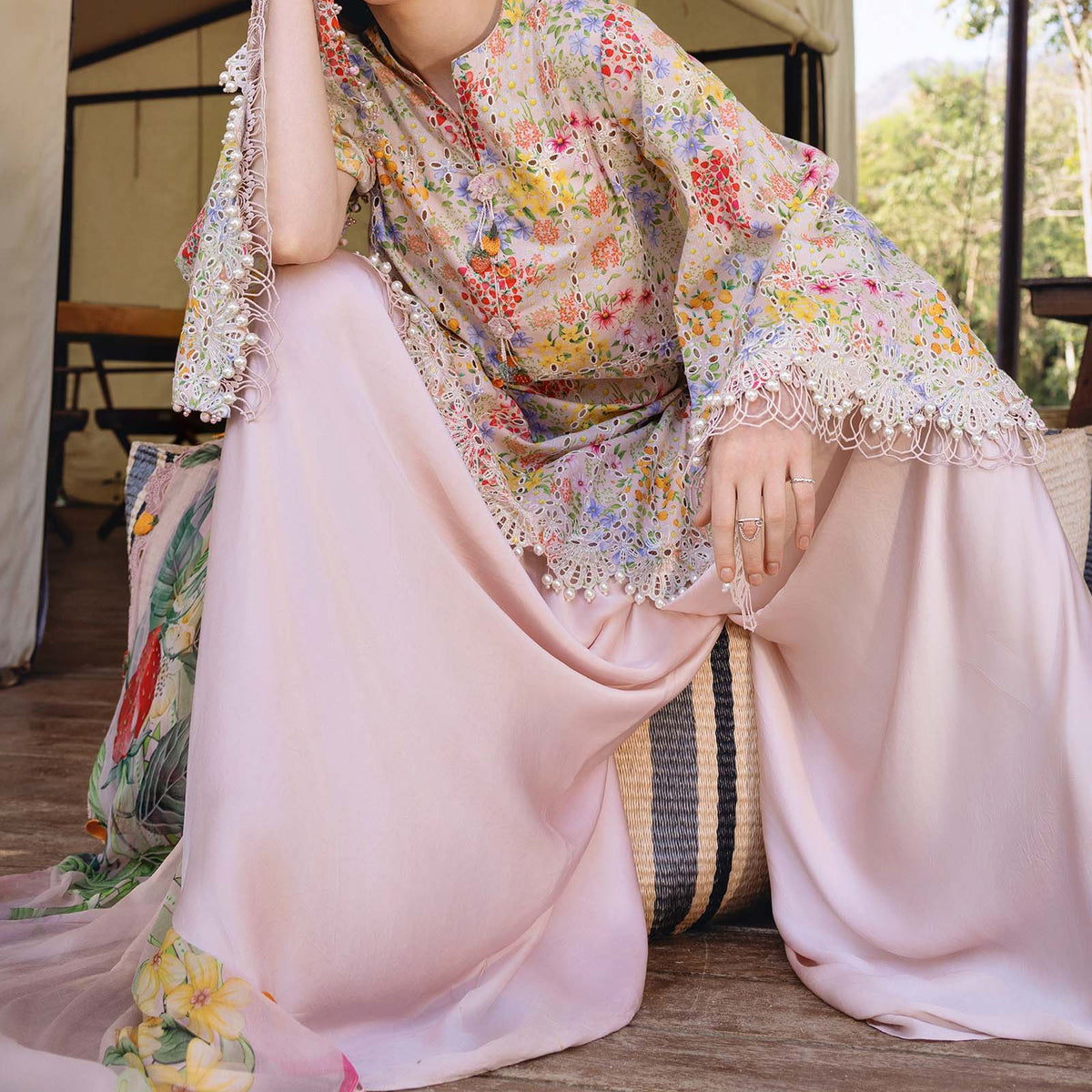 Grace S1363 - Printed & Embroidered 3pc Chickankari Lawn Dress With Embroidered Sequence Chiffon Dupatta.