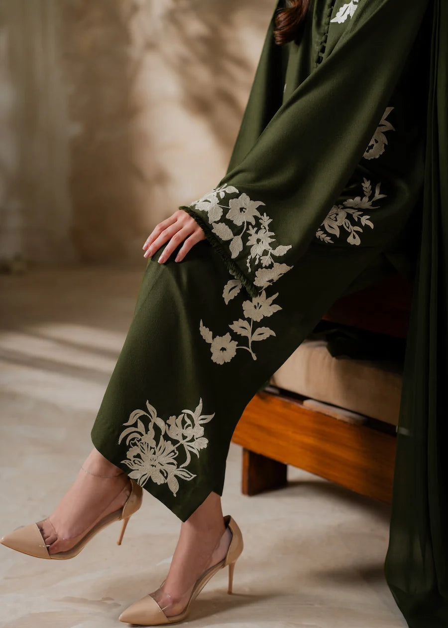 Grace W891-Embroidered 3pc Marina Dress With Dyed Chiffon Dupatta.