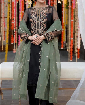 Grace S387- Embroidered 3pc organza dress with embroidered organza dupatta.