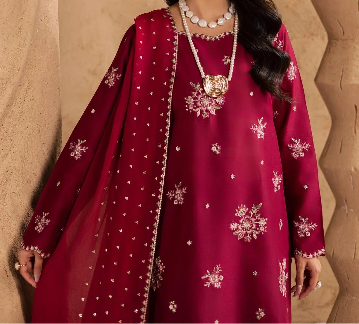 Grace S1528 - Embroidered Sequence 3pc Lawn Dress With Embroidered Sequence Chiffon Dupatta. (Copy)