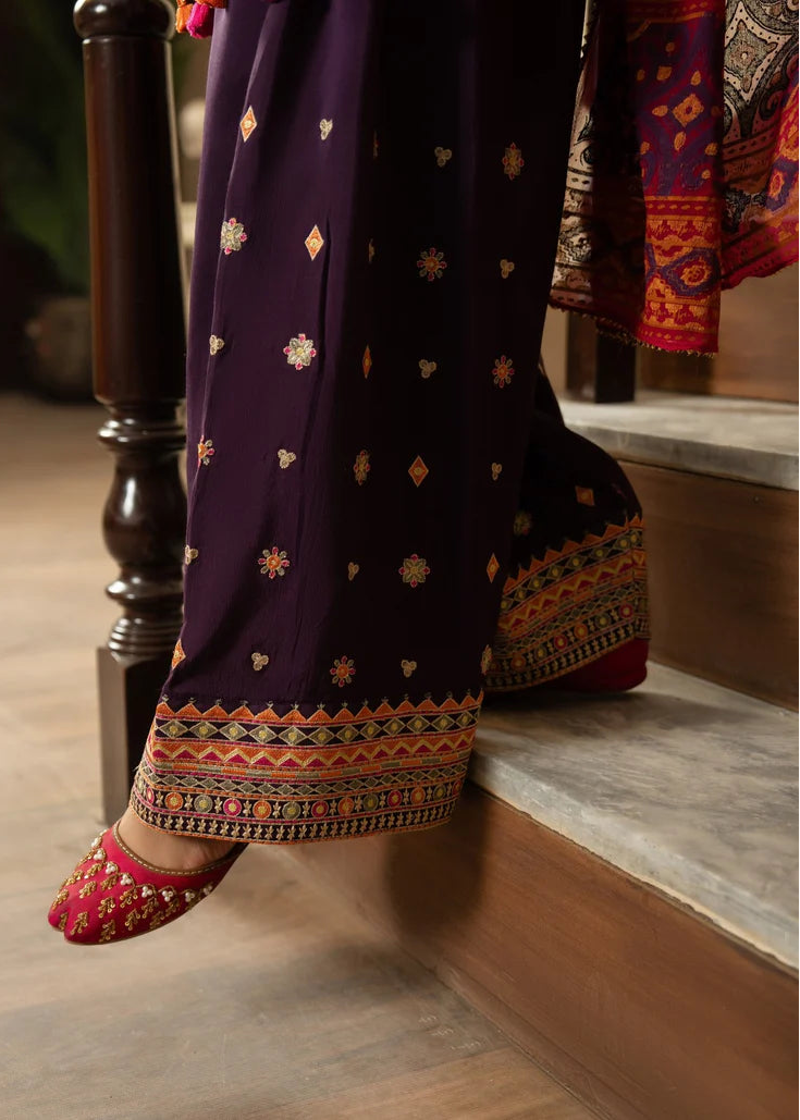 Grace S1346 - Embroidered 3pc Lawn Dress With Printed Lawn Dupatta.