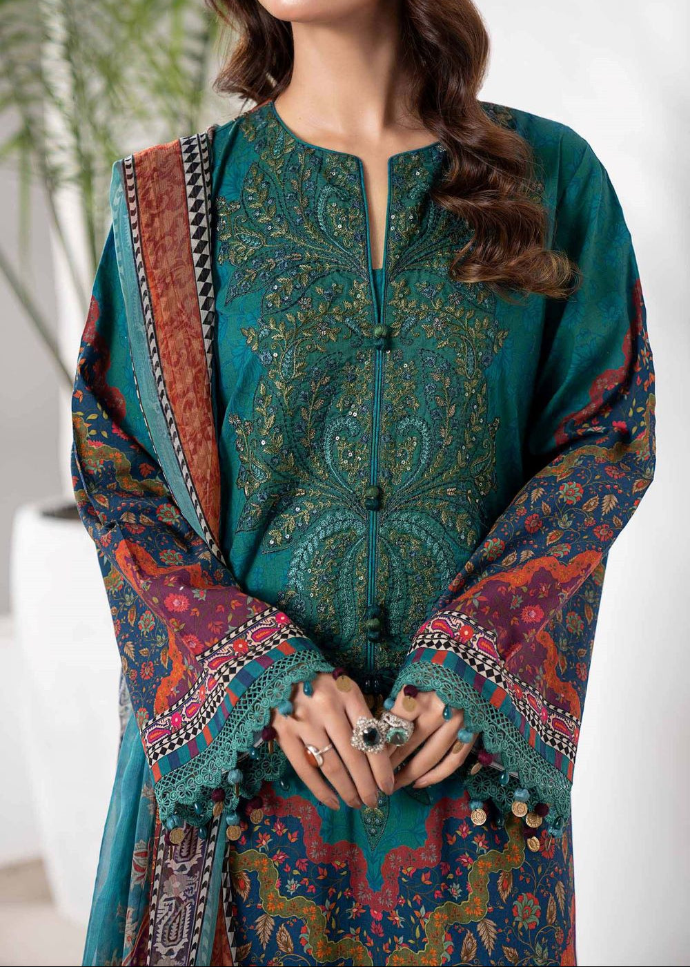 Grace S1366 - Printed & Embroidered 3pc Lawn Dress With Embroidered Chiffon Dupatta.