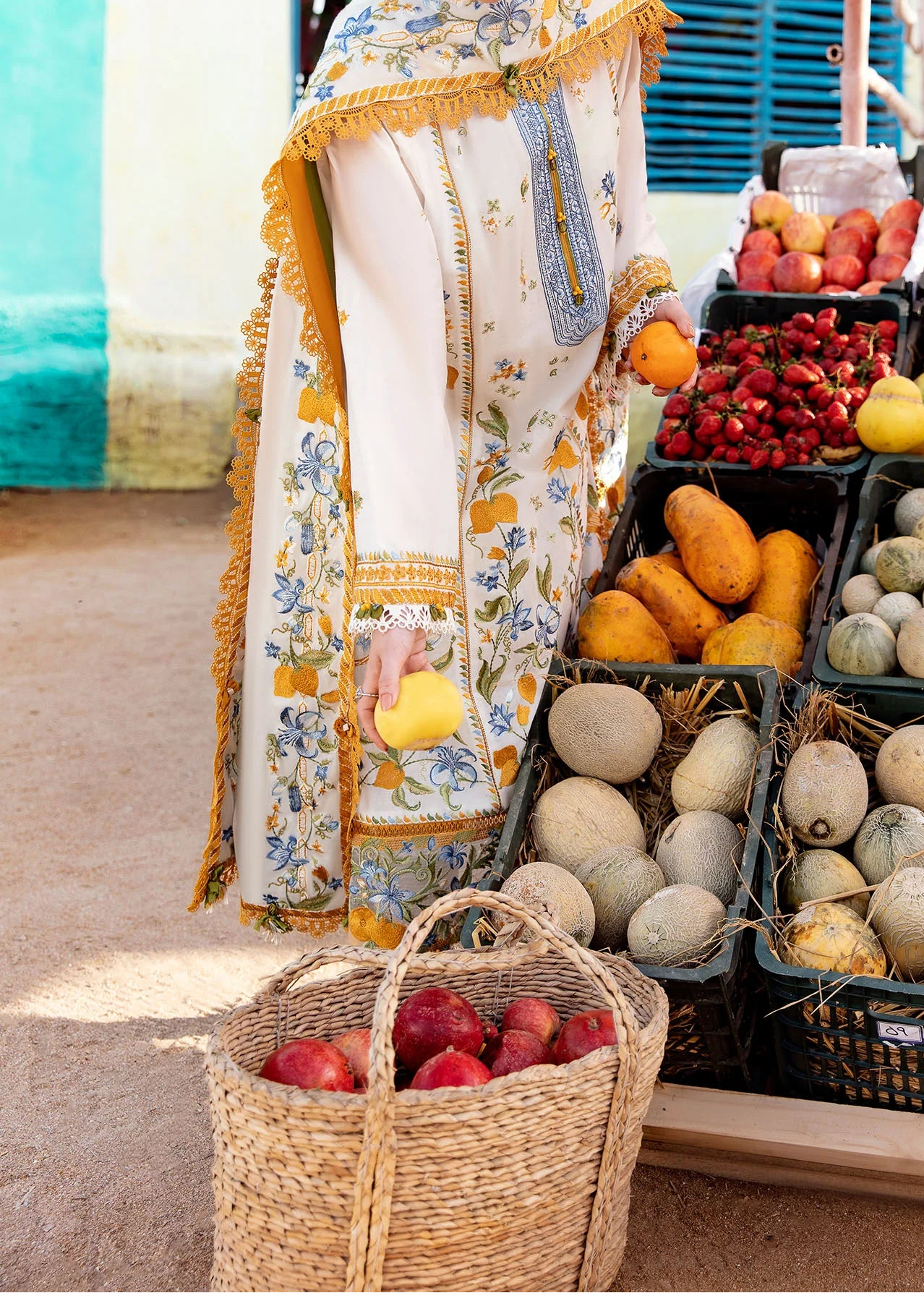 Grace S1408 - Embroidered 3pc Lawn Dress With Printed Lawn Dupatta.