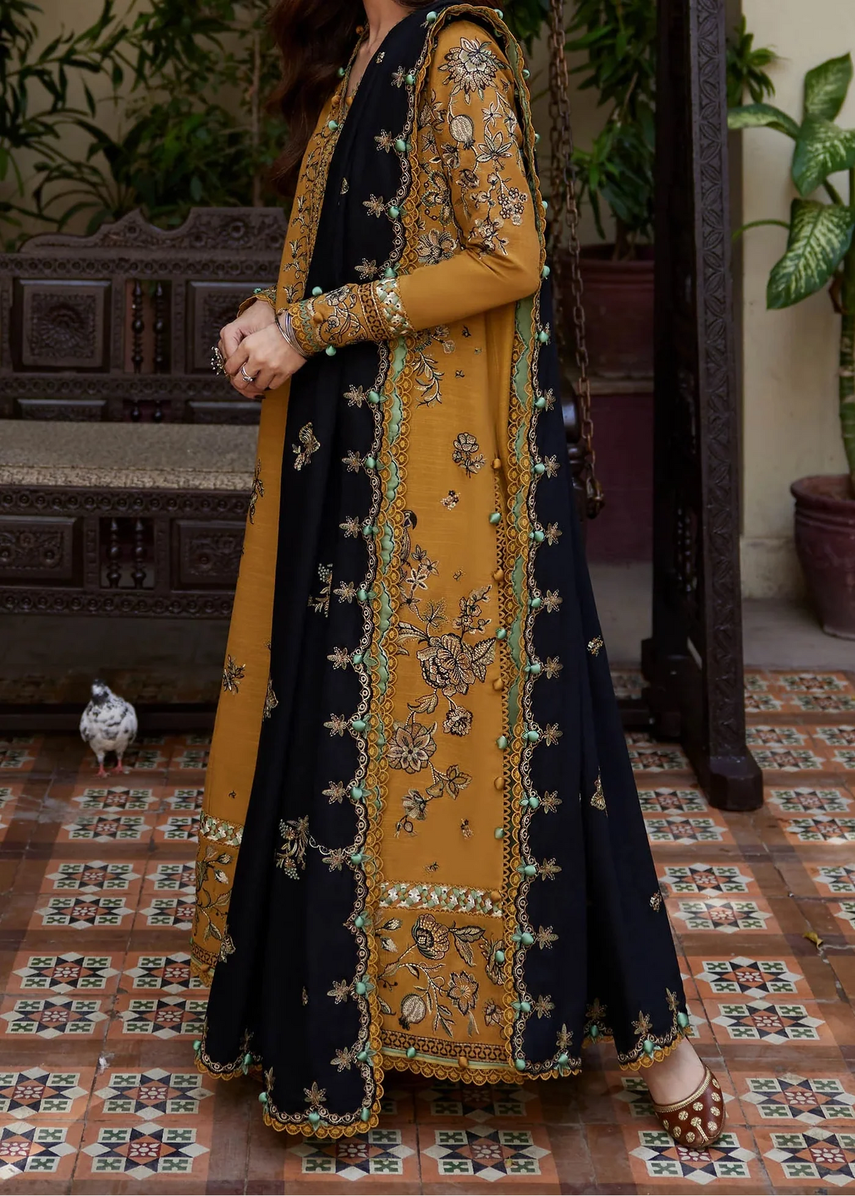 Grace S1345 - Embroidered 3pc Lawn Dress With Printed Lawn Dupatta.