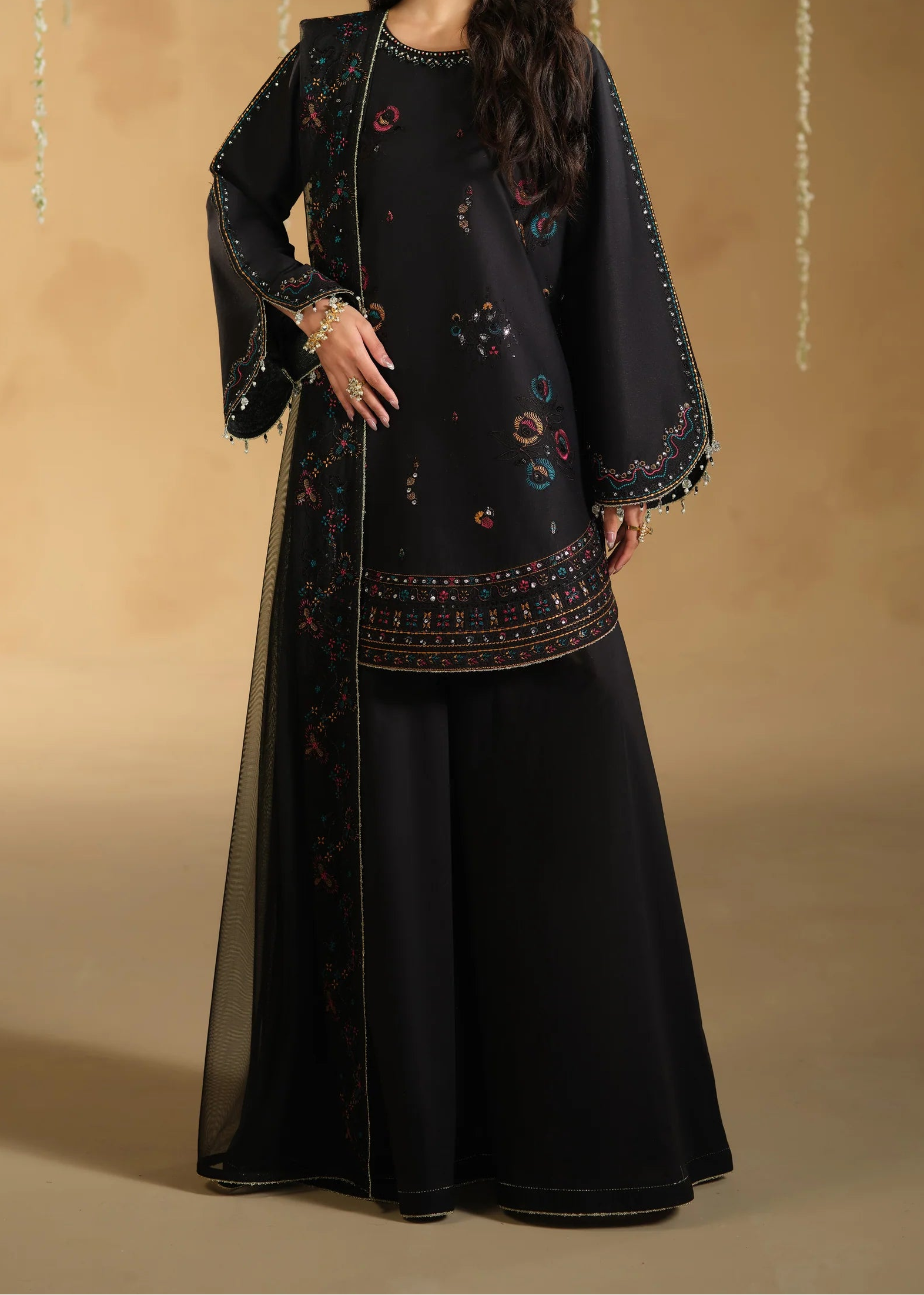 Grace S1513 - Embroidered 3pc Lawn Dress With Embroidered Khadi Net Dupatta.