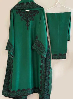 Grace S490-Embroidered 3pc lawn dress with Embroidered organza dupatta.