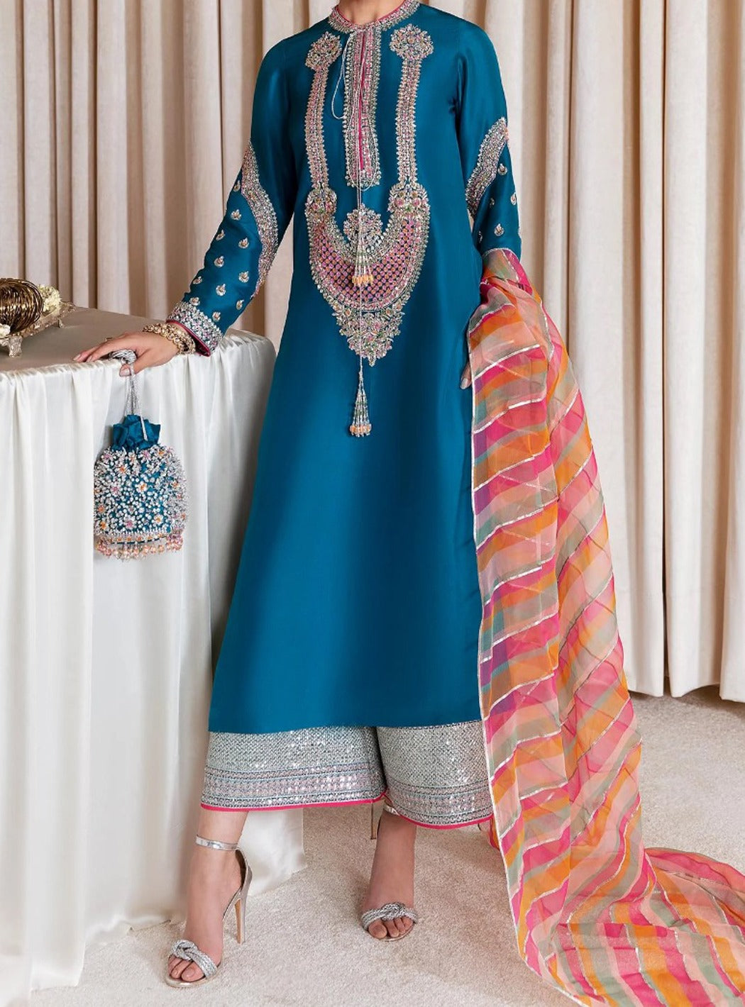 Grace S454-Embroidered 3pc lawn dress with printed organza dupatta.