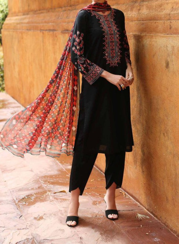 Grace S566-Embroidered 3pc Lawn dress with Printed Munar dupatta.