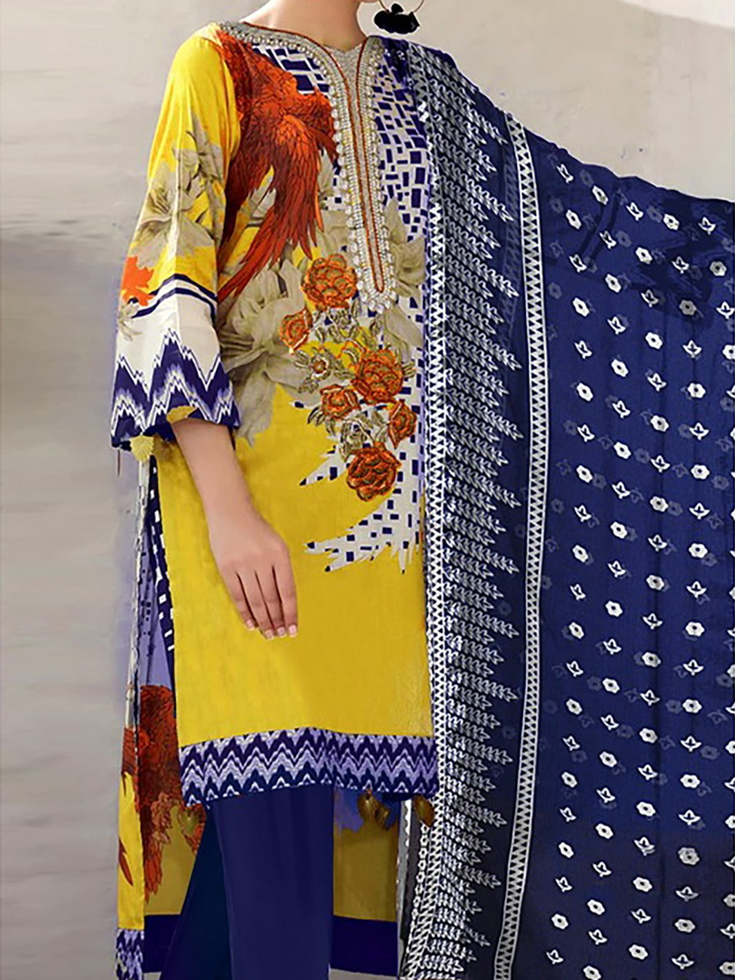 Grace S620-Embroidered 3pc Lawn dress with Printed Chiffon dupatta.