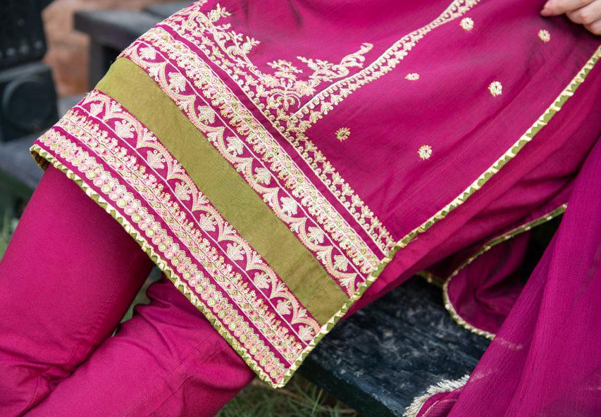 Grace Z71- Stitched Embroidered 3pc Lawn dress with printed munar dupatta.