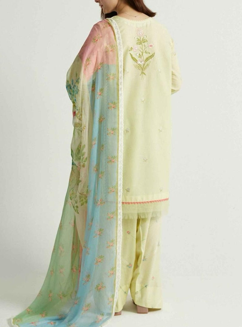 Grace S649-Embroidered 3pc lawn dress with Printed munar dupatta.