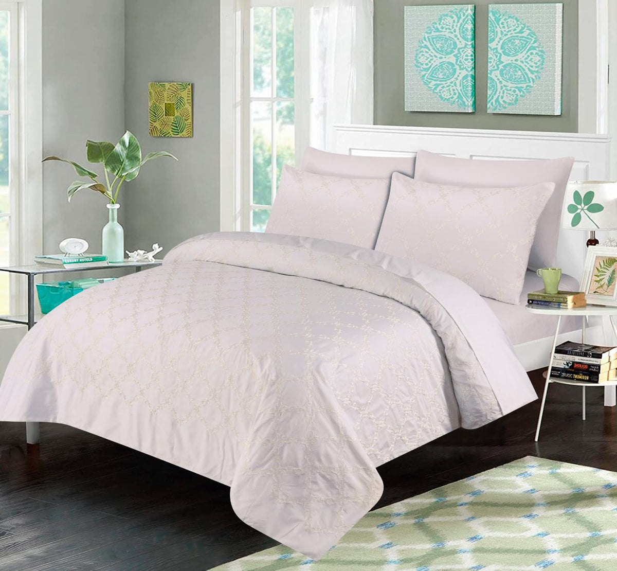 k003-Embroidered Duvet Cover Set (Luxury Sateen).