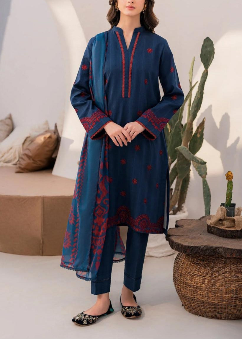 Grace S1033-Embroidered 3pc Lawn dress with Printed Munar Dupatta.