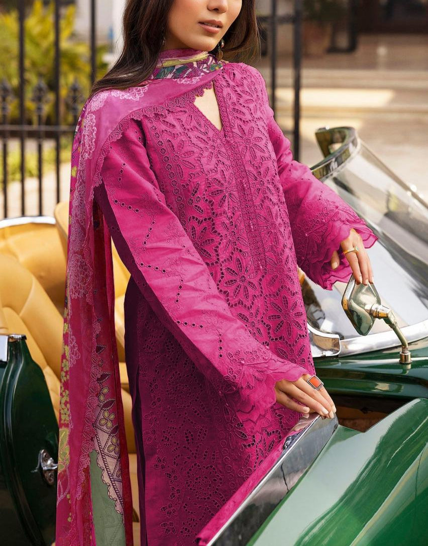 Grace S1114-Embroidered 3pc CHIKANKARI Lawn dress with Printed Munar Dupatta.
