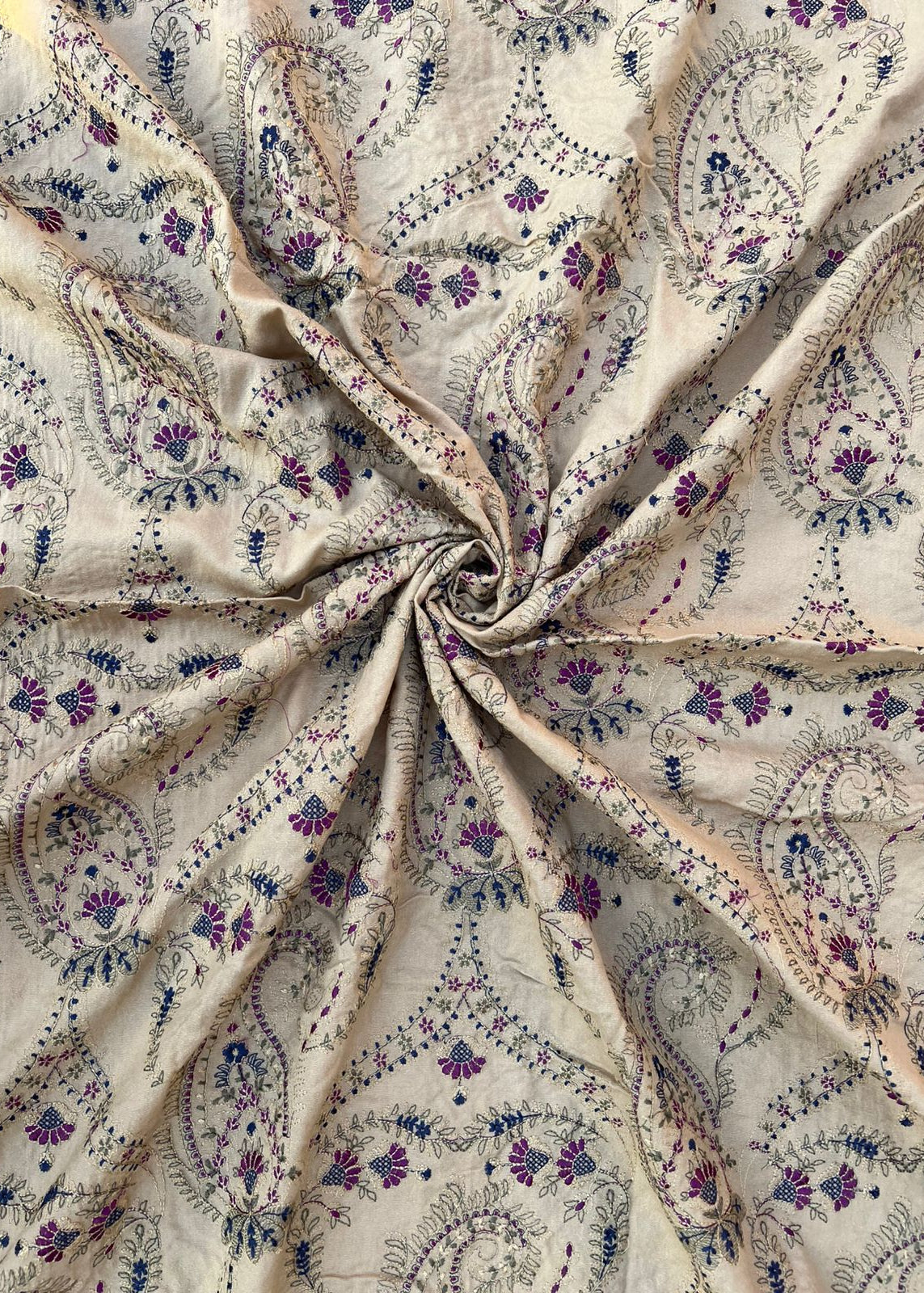 Sarinnah D20-Formal heavy Embroidered Karandi Shawl