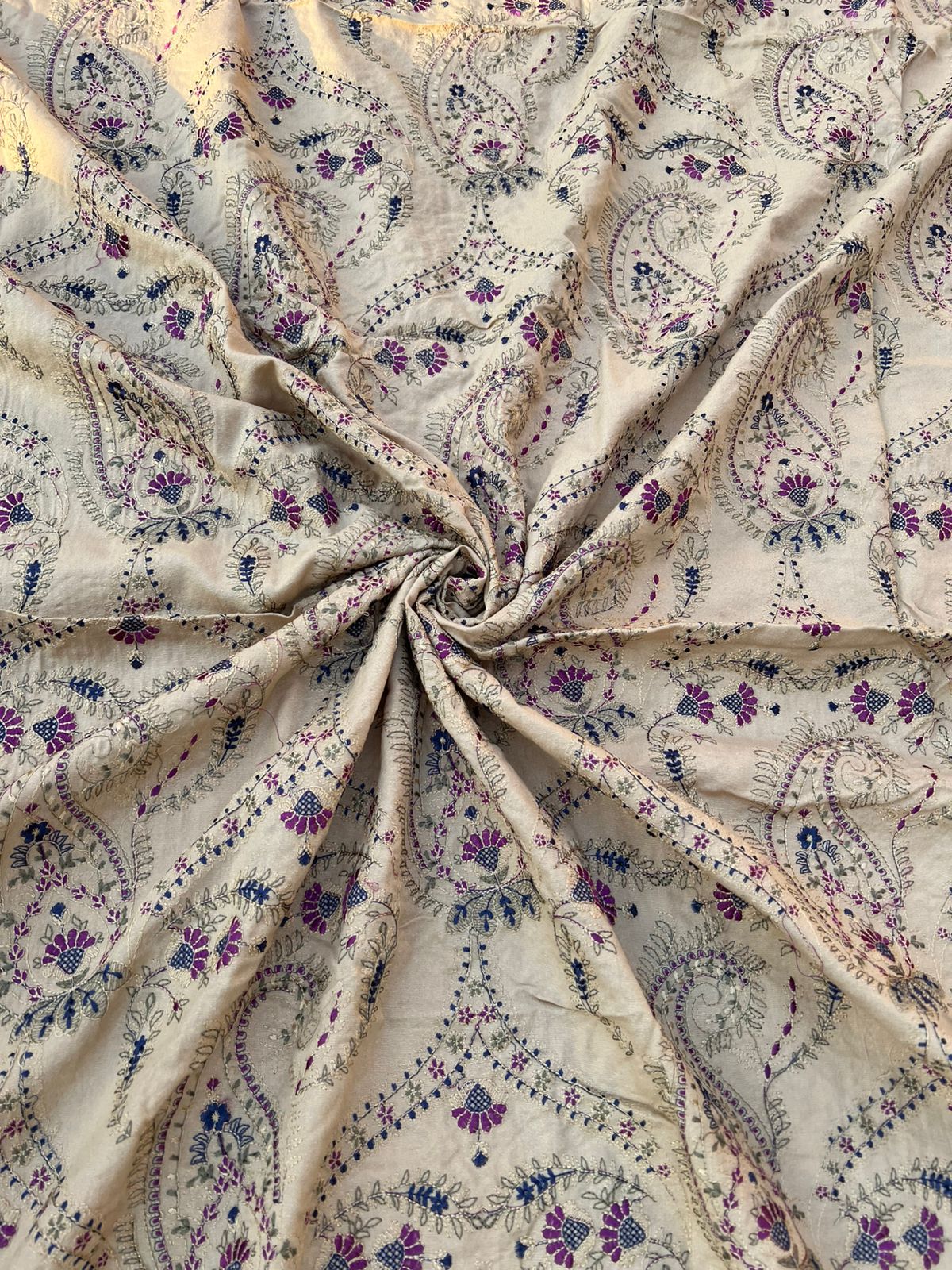 Sarinnah D20-Formal heavy Embroidered Karandi Shawl