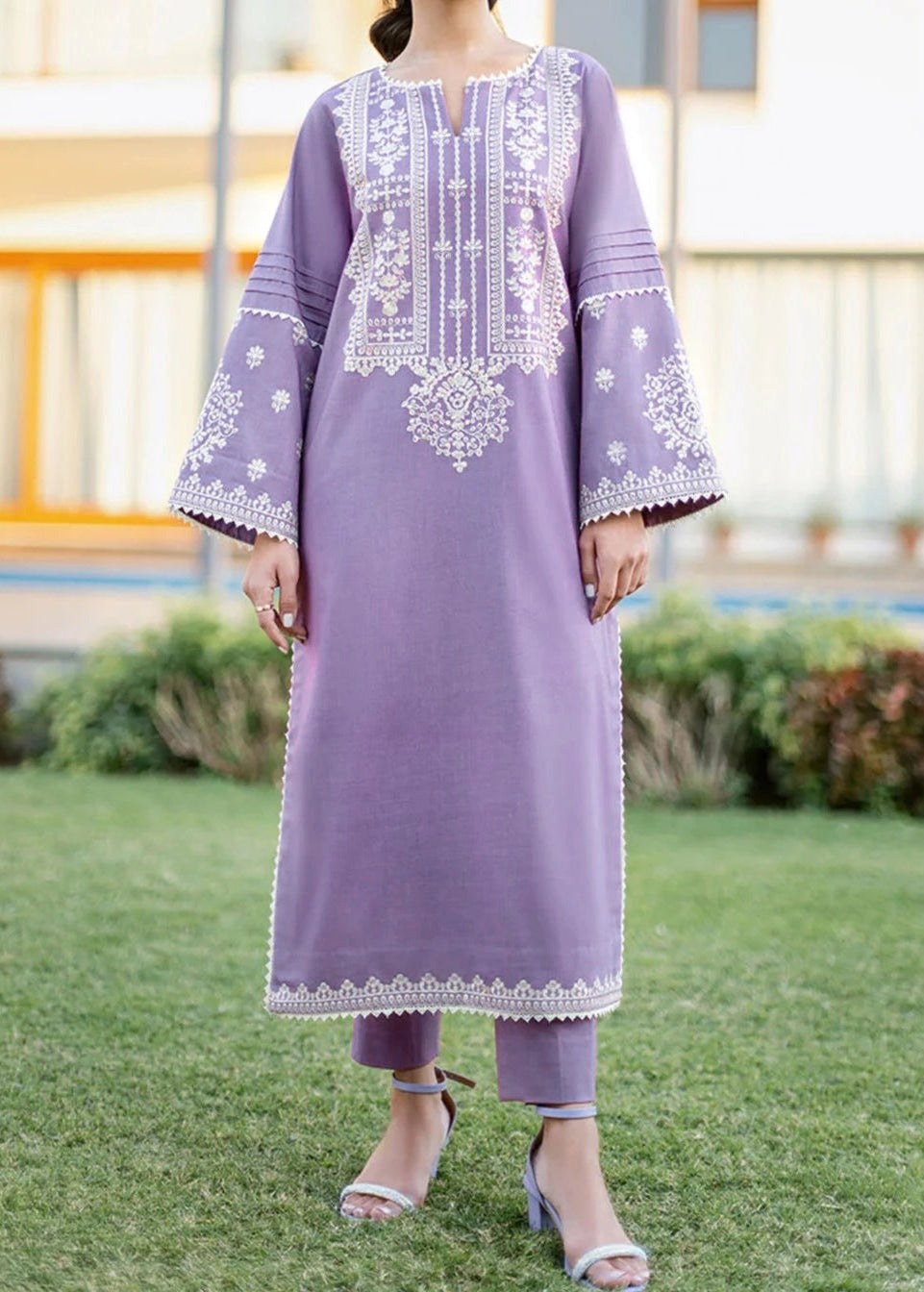 Grace S533-Embroidered 2pc lawn dress