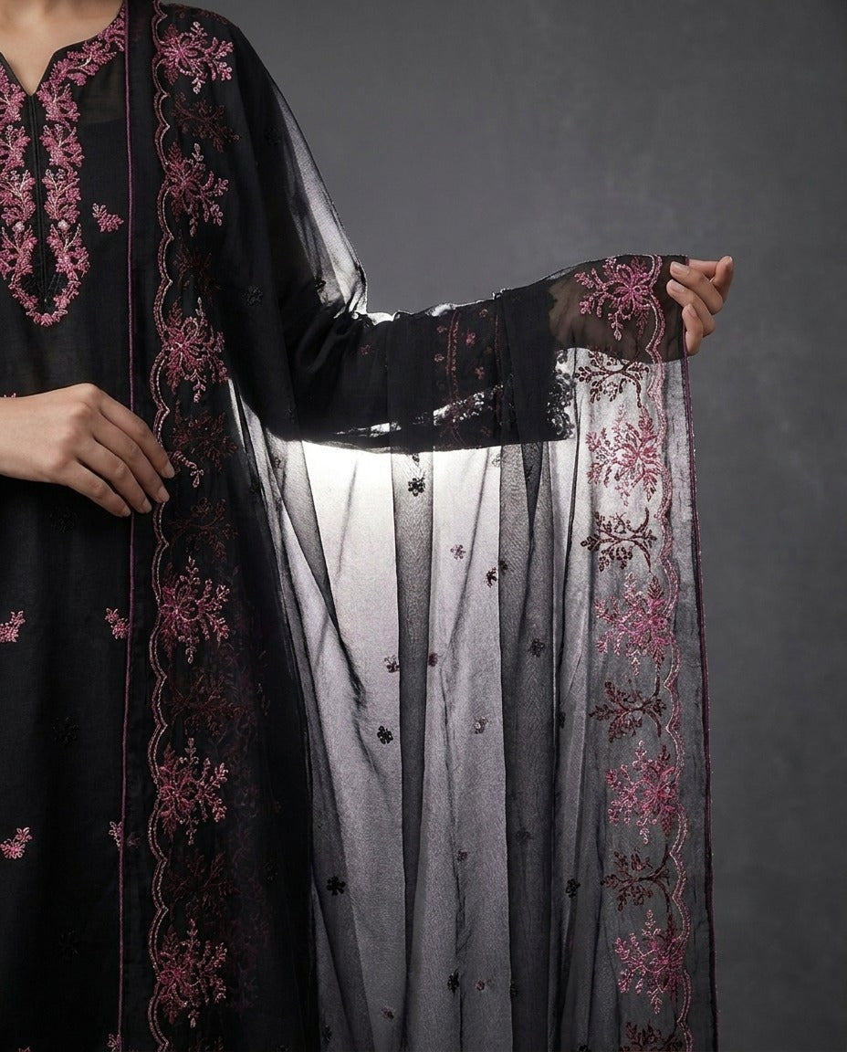Grace S1427 - Embroidered 3pc CHIKANKARI Lawn Dress With Embroidered CHIKANKARI Chiffon Dupatta.