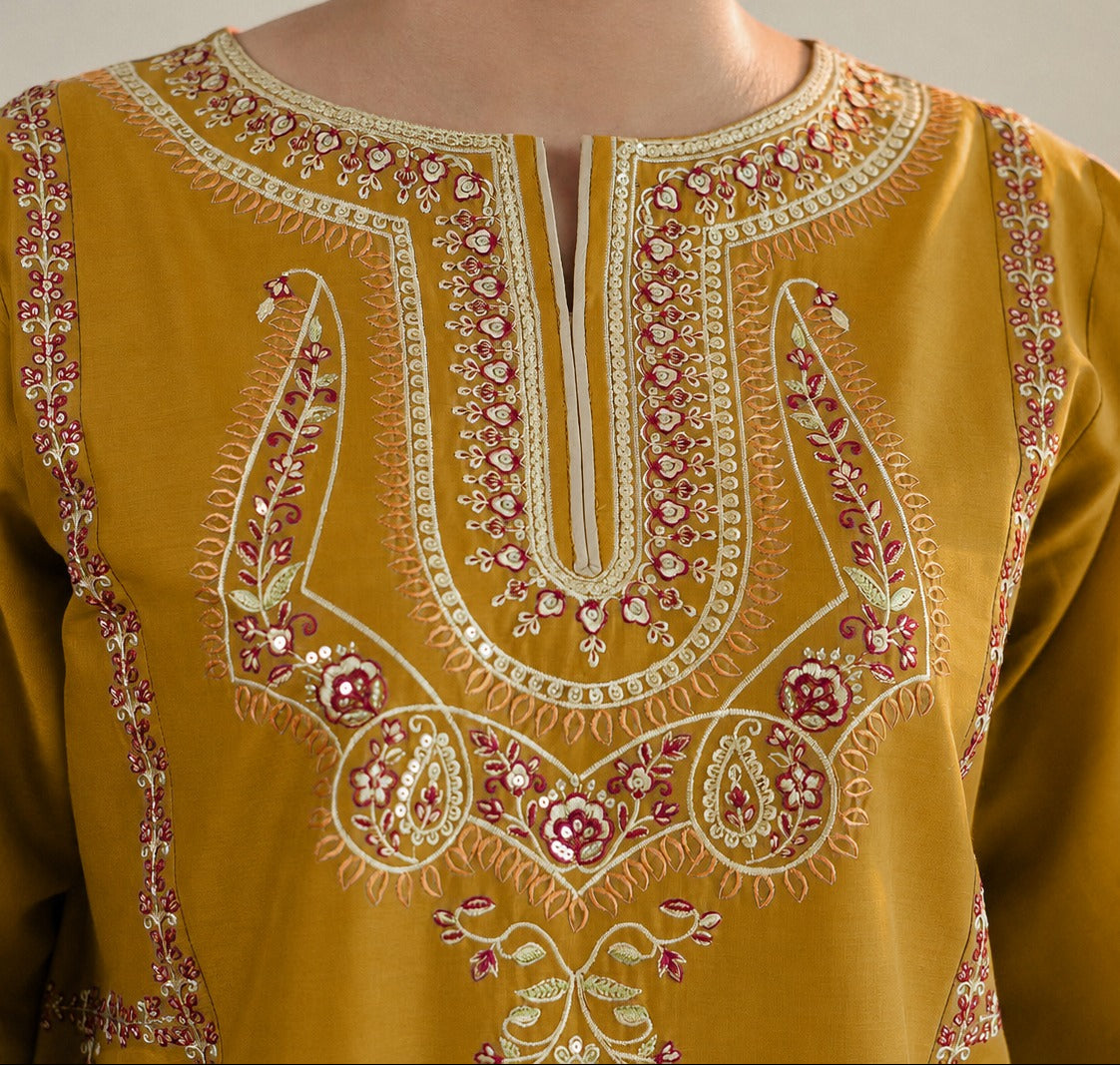 Grace S1472 - Embroidered 2pc lawn dress.