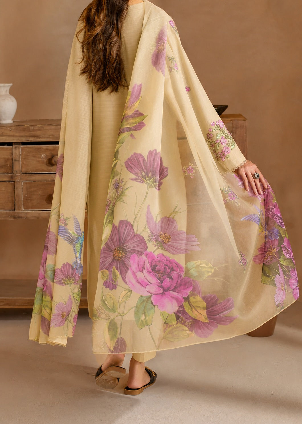 Grace S1492-Embroidered 3pc Lawn Dress With Printed Lawn Dupatta.
