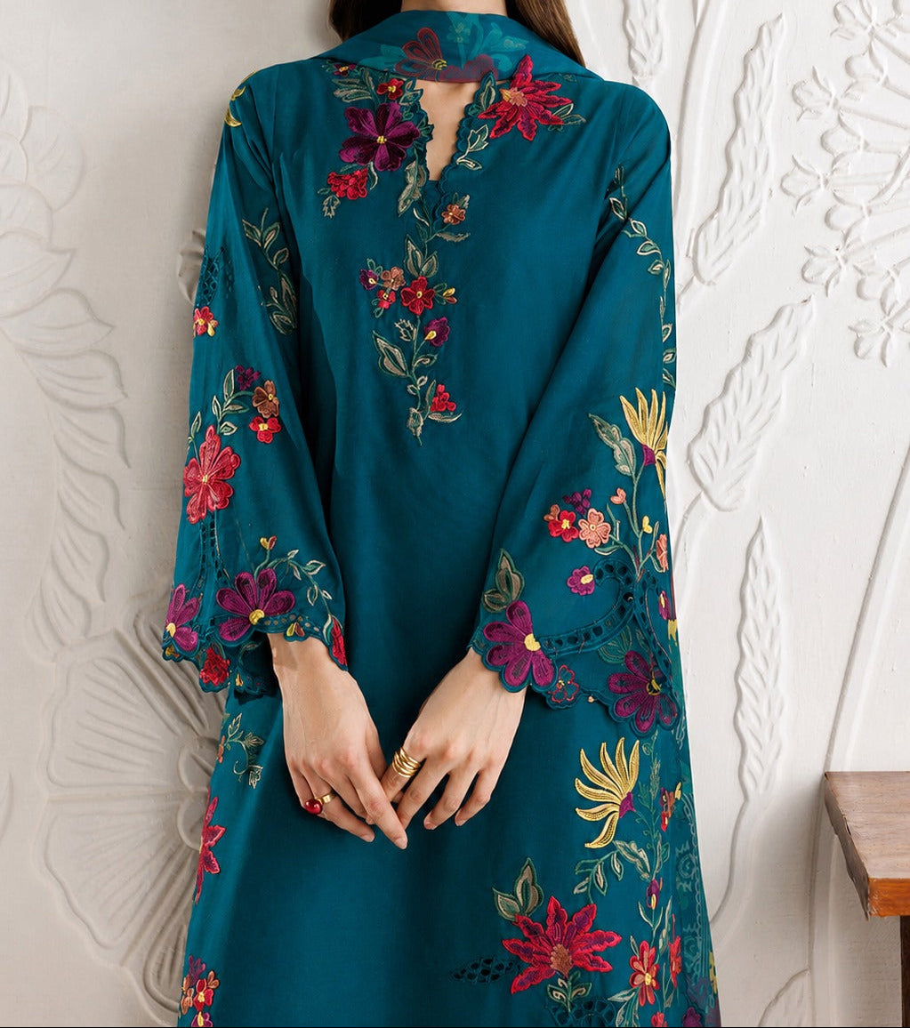 Grace S1499 - Embroidered 3pc CHIKANKARI Lawn Dress With Printed Lawn Dupatta.