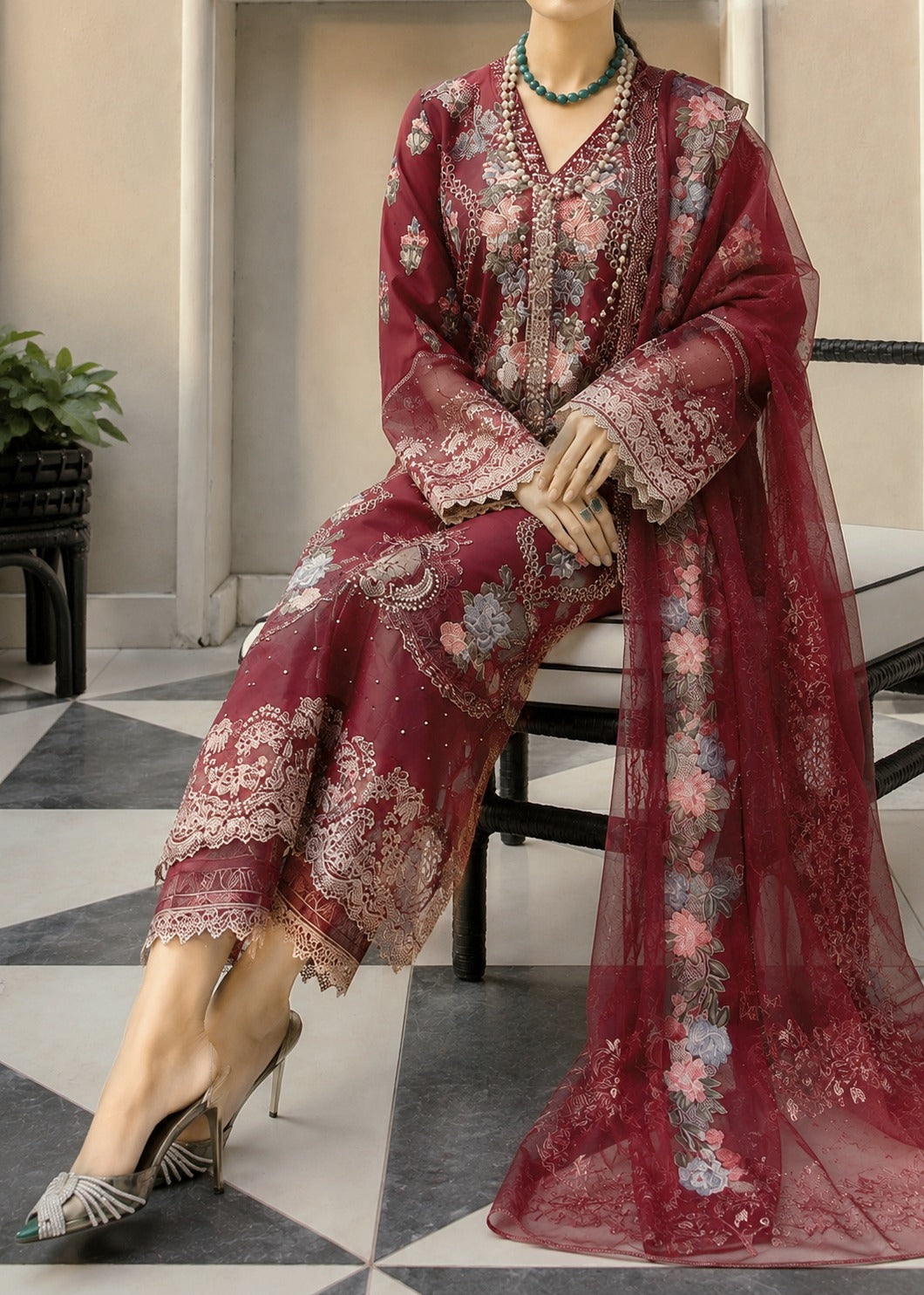 Grace S1539-Embroidered 3pc Lawn Dress With Embroidered Organza Dupatta.