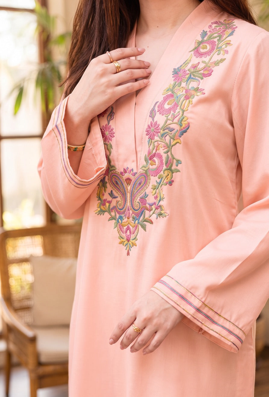 Grace S1544-Embroidered 2pc Lawn Dress.