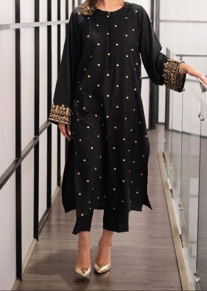 Grace S1550-Embroidered 2pc Lawn Dress.
