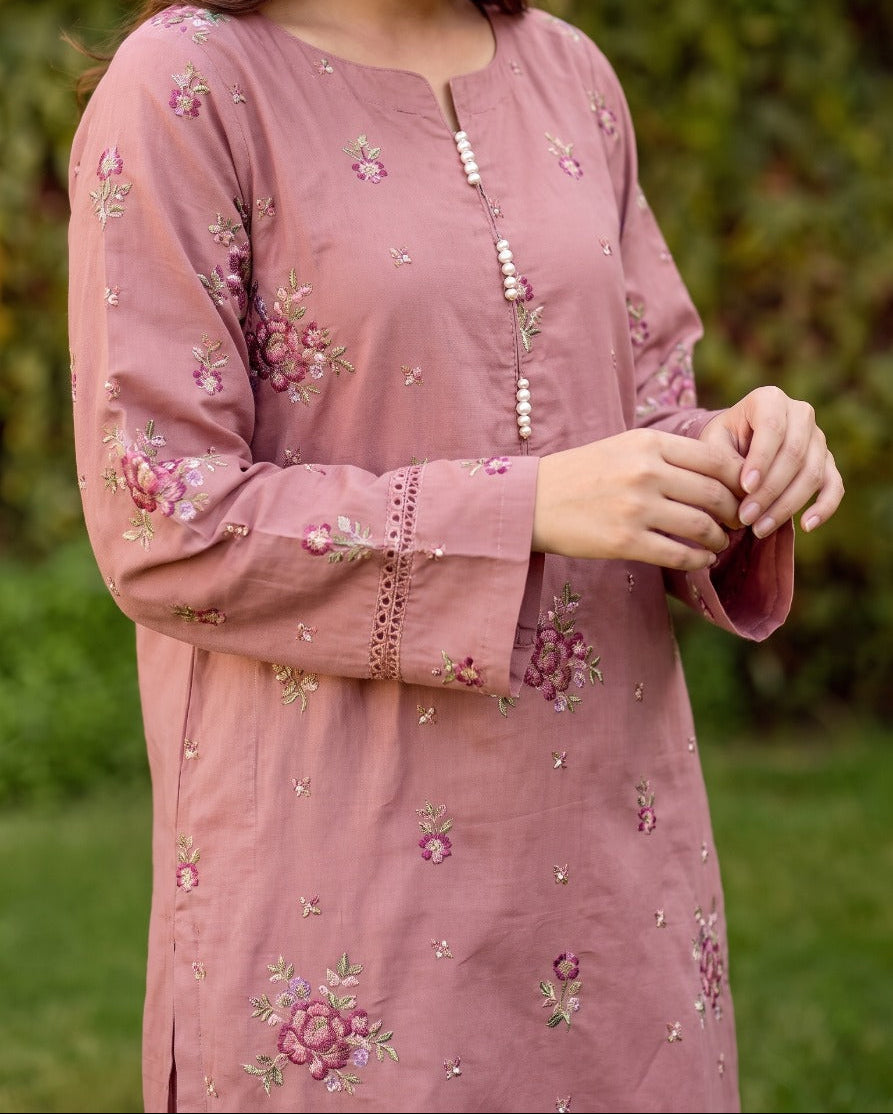 Grace S1553-Embroidered 2pc Lawn Dress.