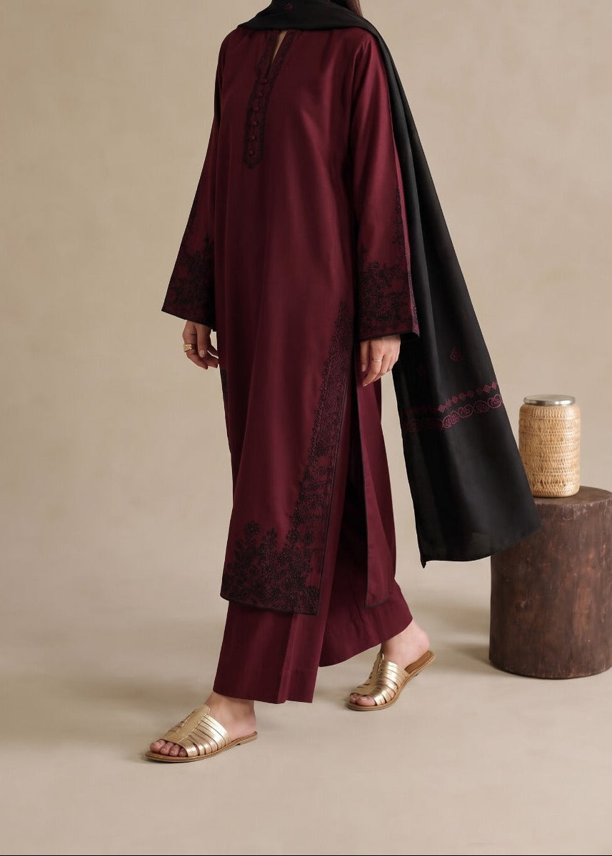 Grace S1574-Embroidered 3pc Lawn Dress With Printed voile Dupatta.
