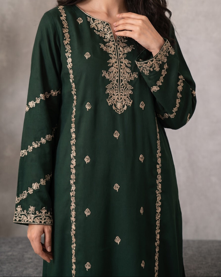 Grace S1577-Embroidered 2pc Lawn Dress.