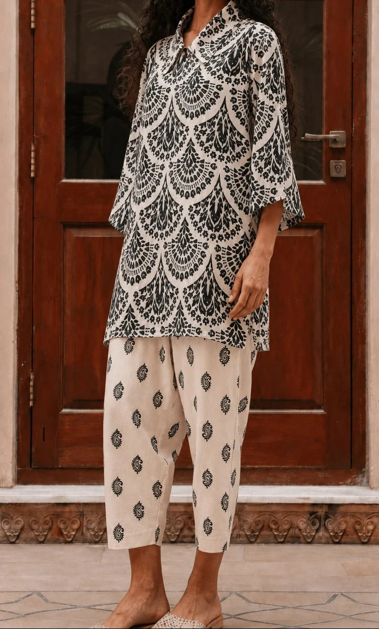 Grace Z-(W1067) - Stitched Digital Printed 2pc Silk Dress.