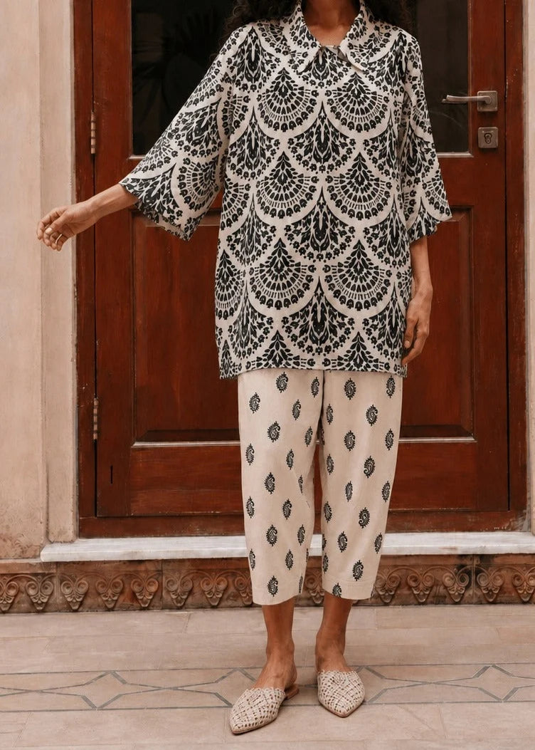 Grace Z-(W1067) - Stitched Digital Printed 2pc Silk Dress.