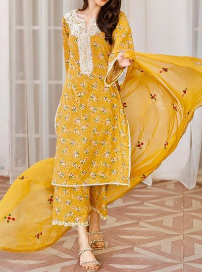 Grace S755-Digital Printed 3pc Lawn dress with Embroidered Munar dupatta.