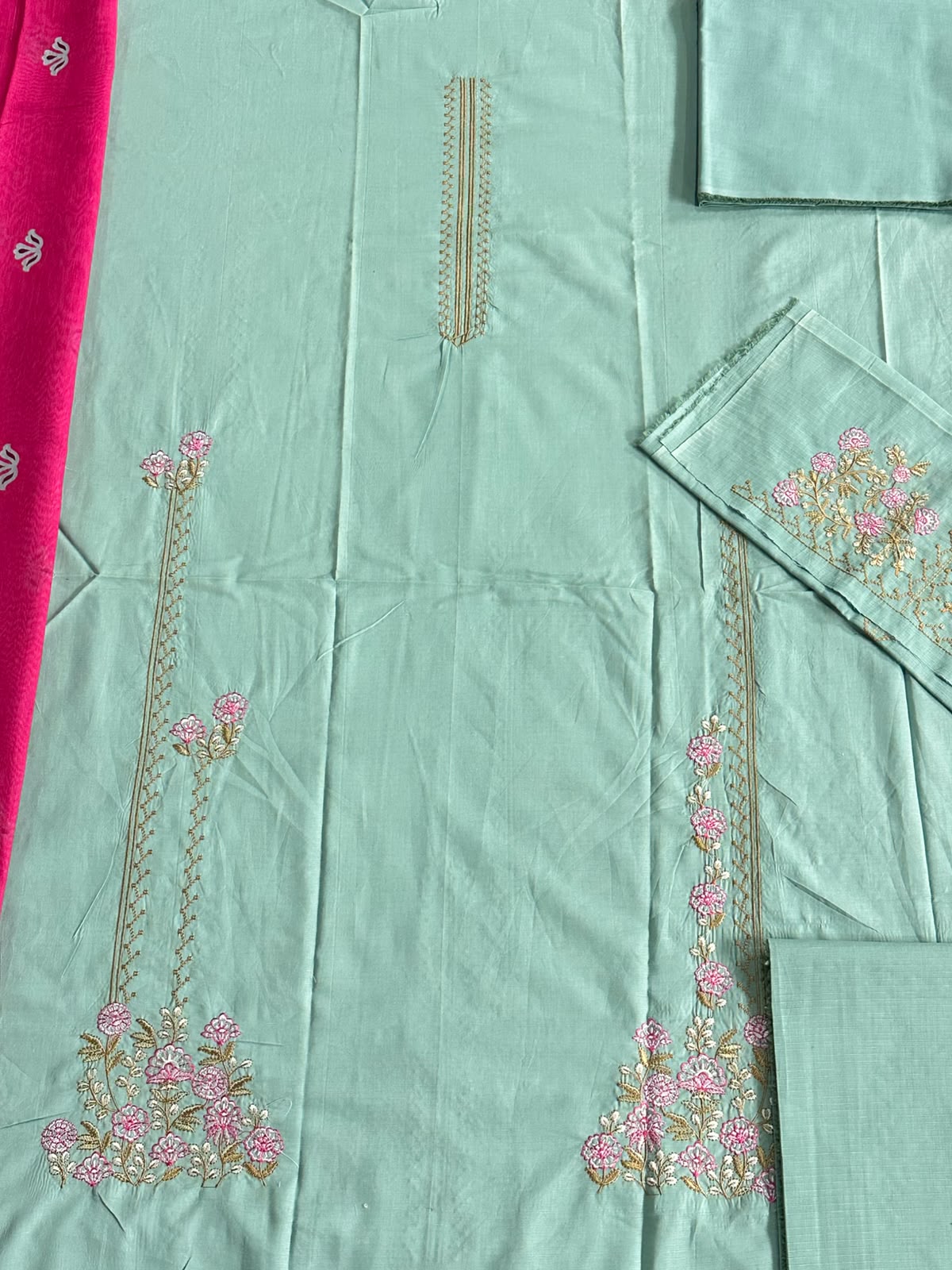 Grace S1325-Embroidered 3pc Lawn Dress With Printed voile Dupatta.