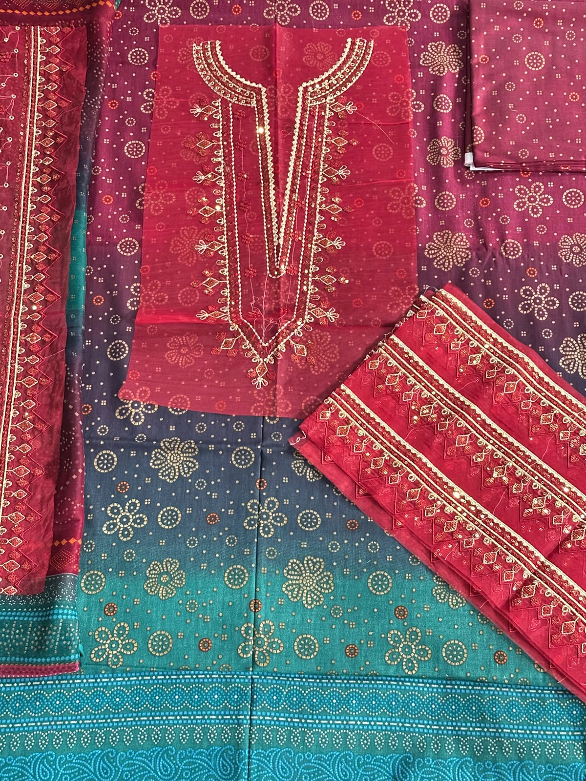 Grace S1297 - Printed & Embroidered 3pc Lawn Dress With Embroidered Sequence Chiffon Dupatta.