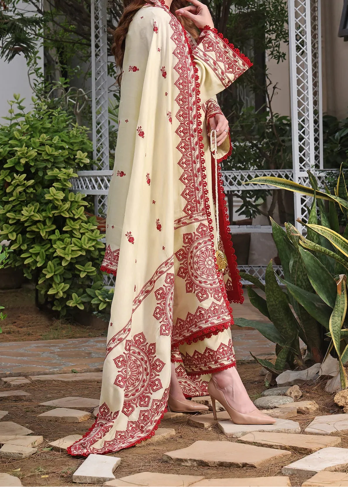 Grace Z-(W773 ) - Stitched Embroidered 3pc Marina Dress With Embroidered Marina Shawl.