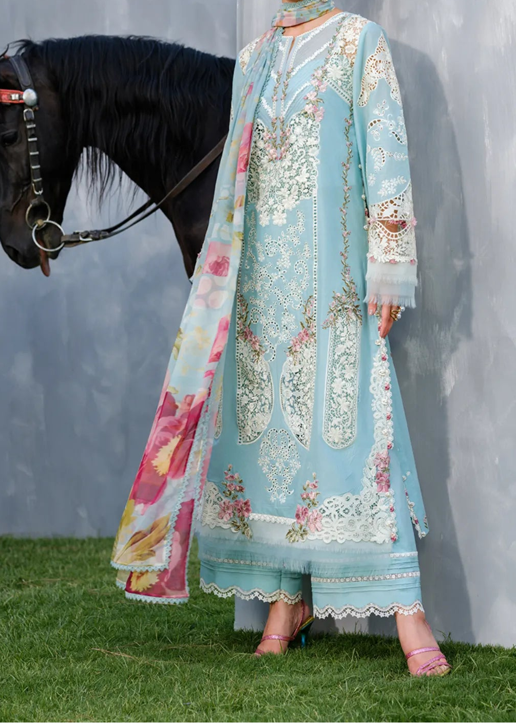 Grace S1406 - Embroidered 3pc CHIKANKARI Lawn Dress With Printed Lawn Dupatta.