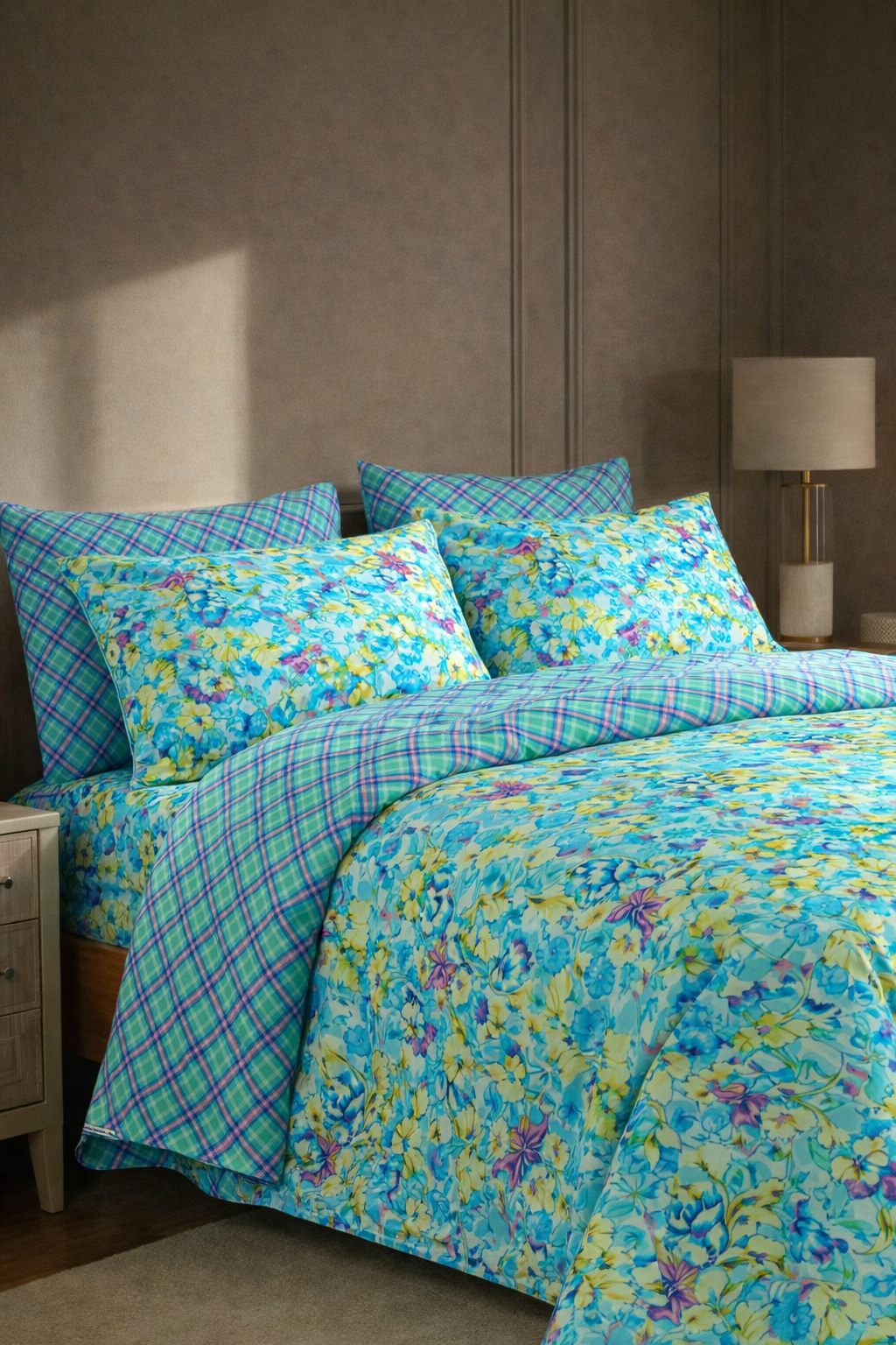 FL1021 - BedSheet Set