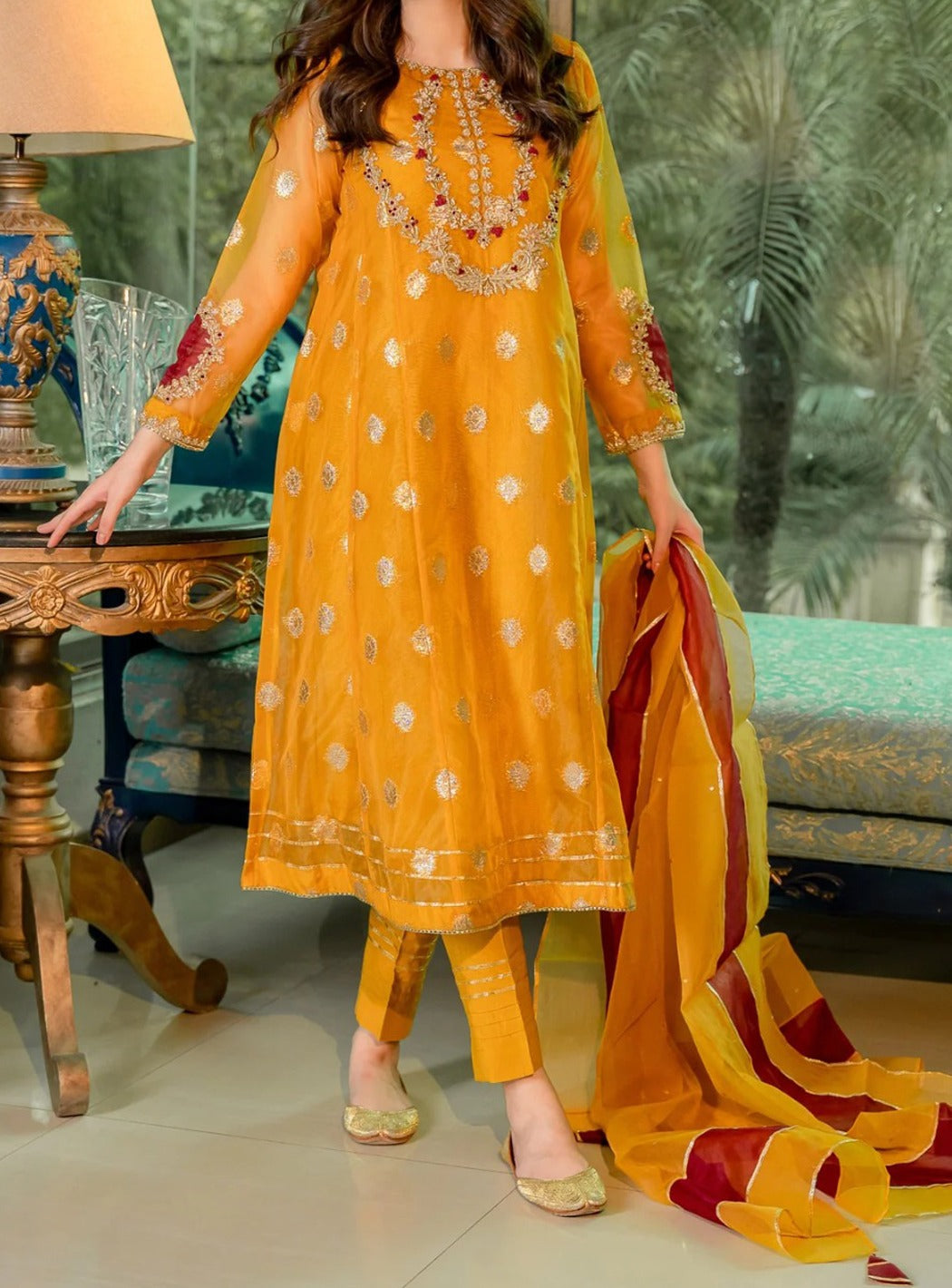 Grace S516- Embroidered 3pc organza dress with printed organza dupatta.