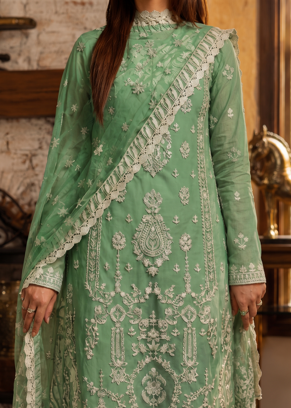 Grace S1555-Embroidered 3pc Lawn Dress With Embroidered Organza Dupatta.