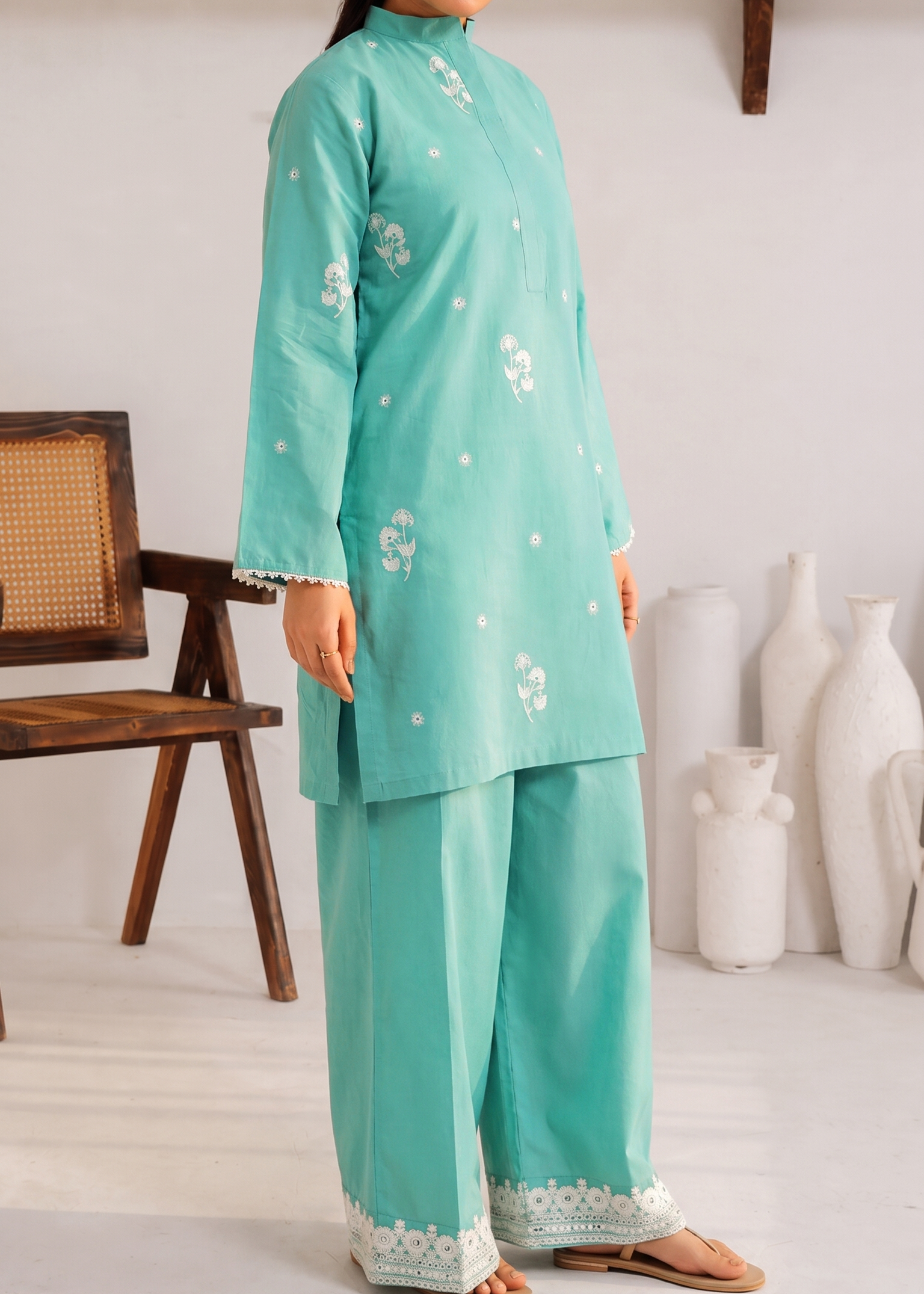 Grace S1566-Embroidered 2pc Lawn Dress.