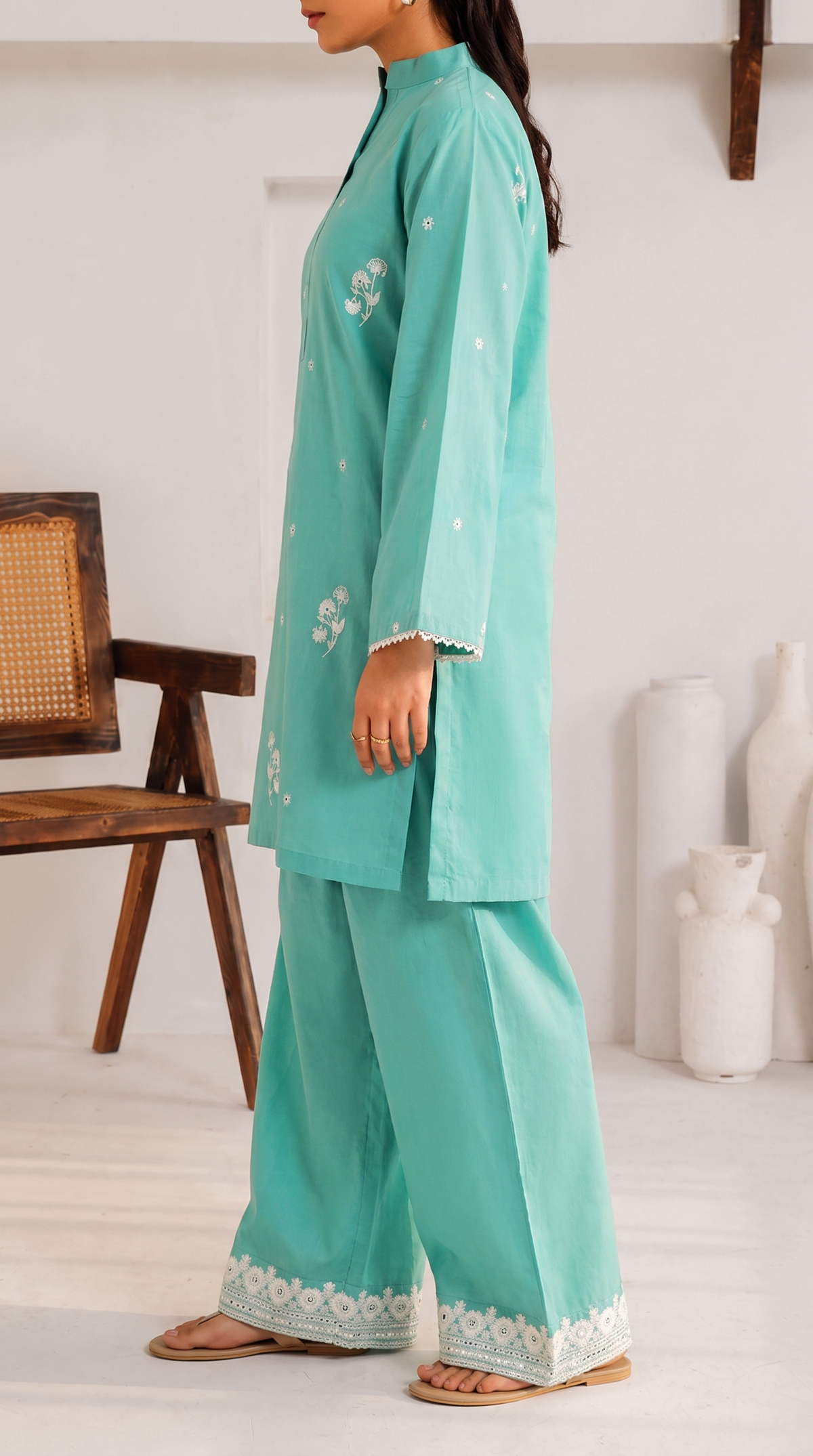Grace S1566-Embroidered 2pc Lawn Dress.