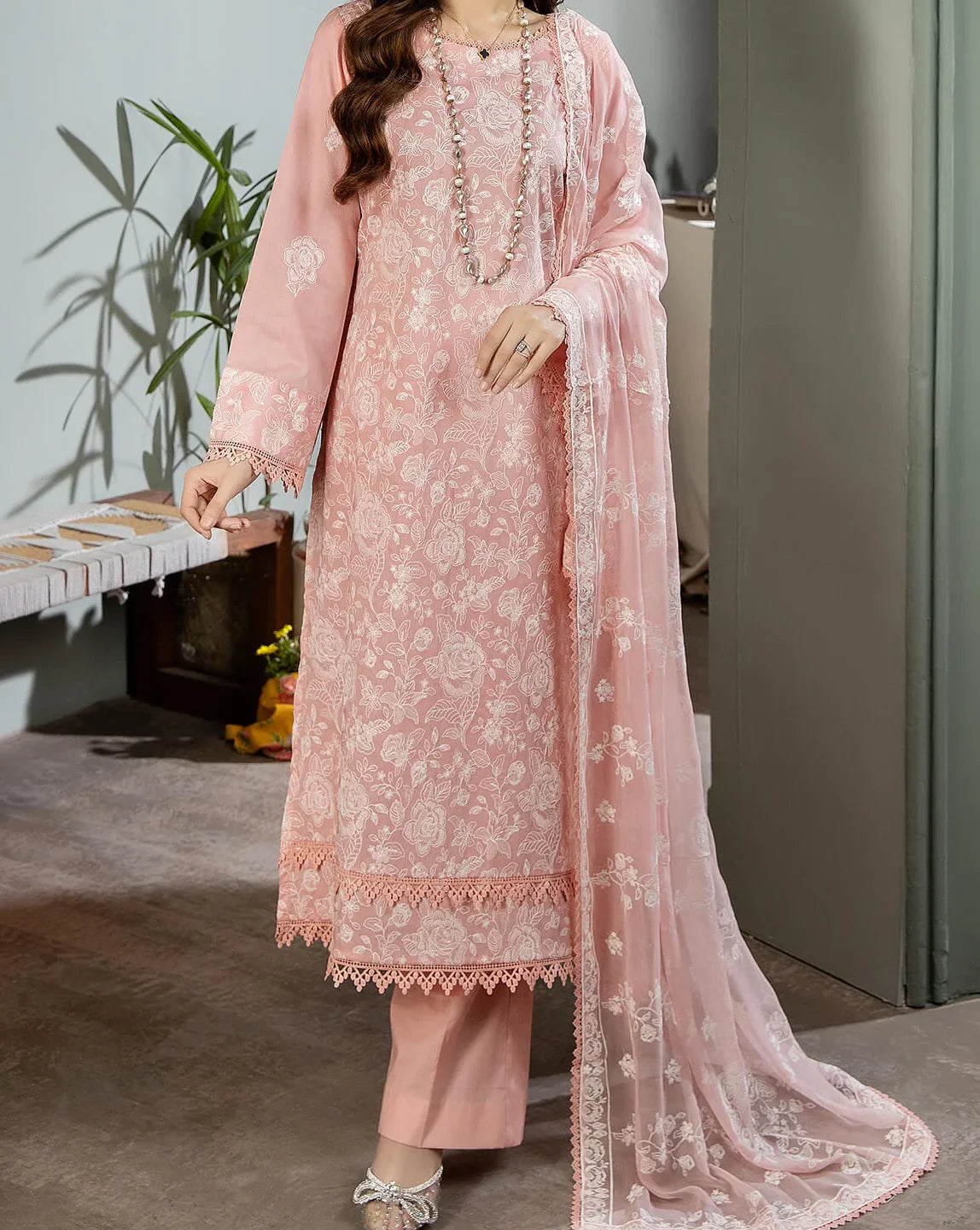 Grace Z122- Stitched Embroidered 3pc Lawn dress with Embroidered chiffon dupatta.