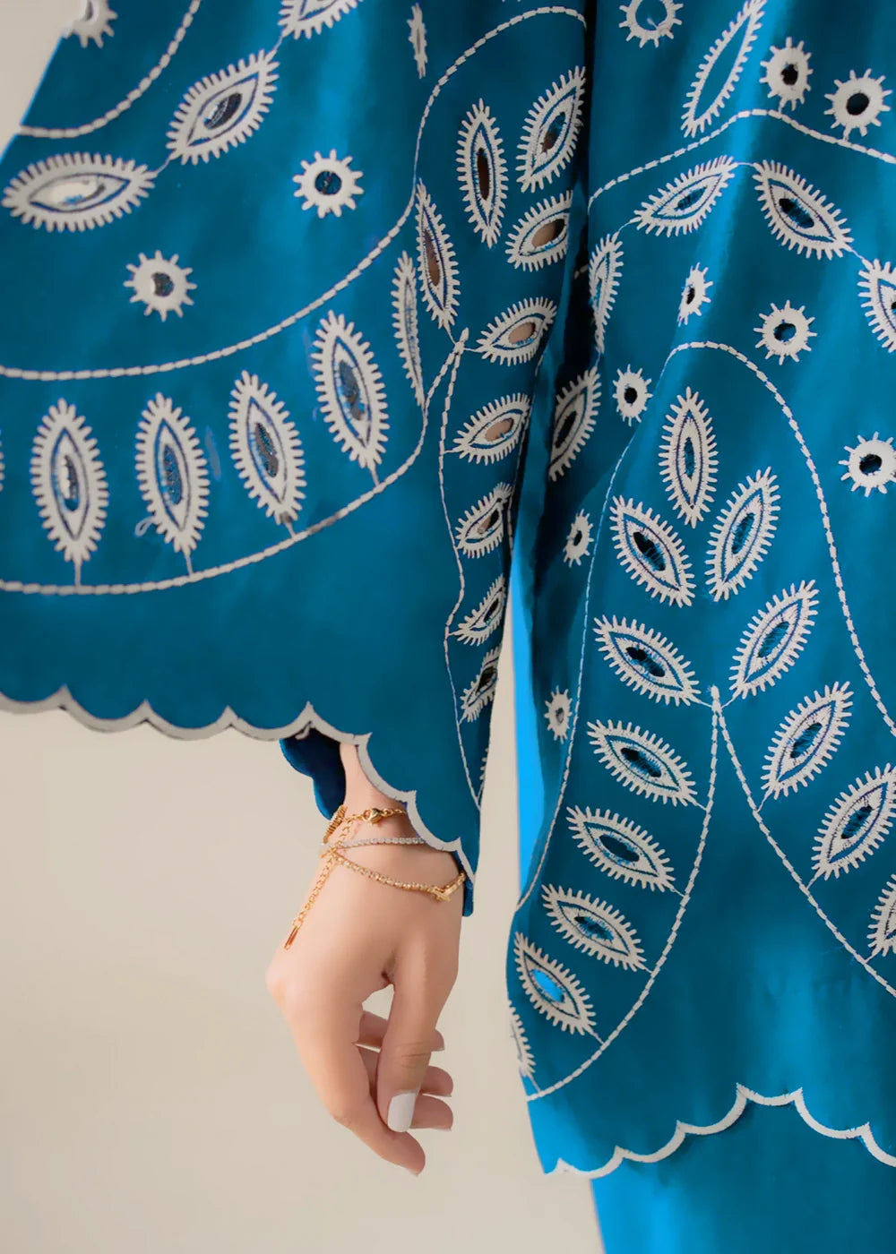 Grace Z-(W890) - Stitched Embroidered 2pc Chikankari Marina Dress.