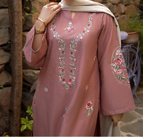 Grace S1436-Embroidered 3pc Lawn Dress With Printed Lawn Dupatta.
